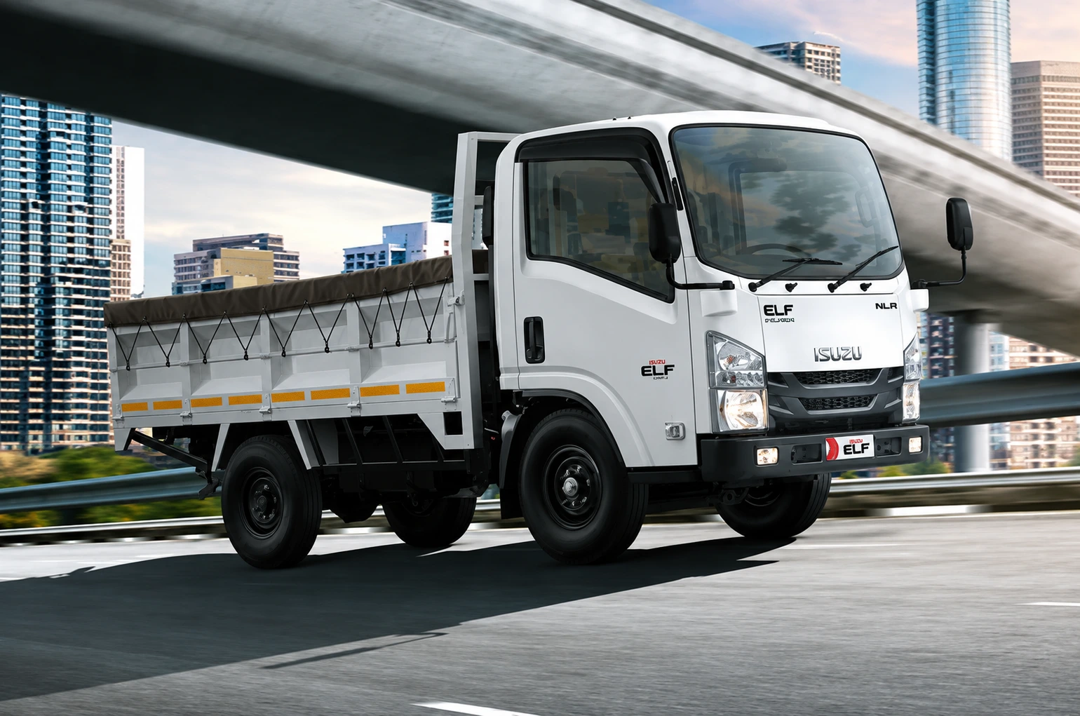 Isuzu ELF NLR Short untuk distribusi perkotaan